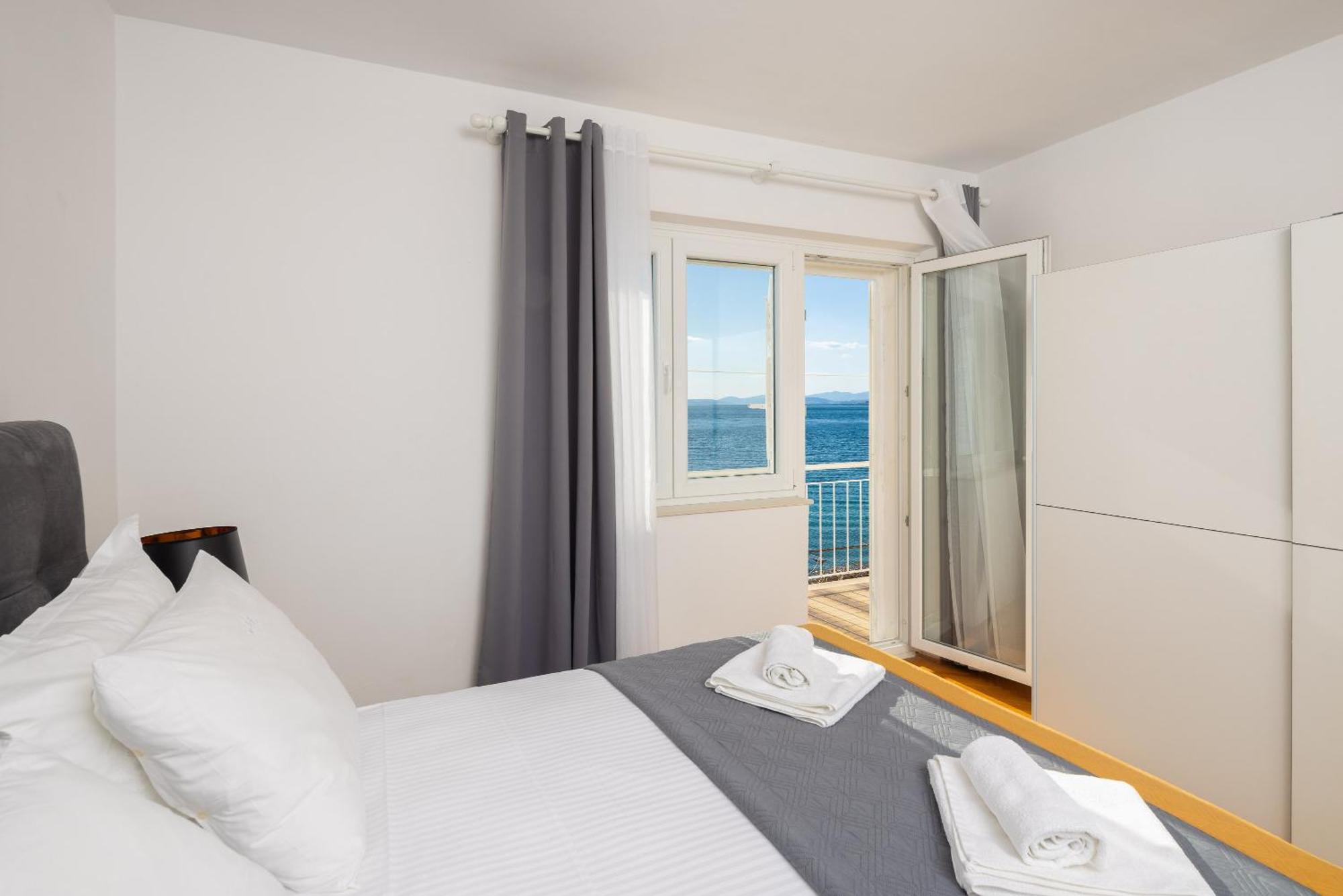 Seaside Apartment Blue Dugi Rat Eksteriør bilde